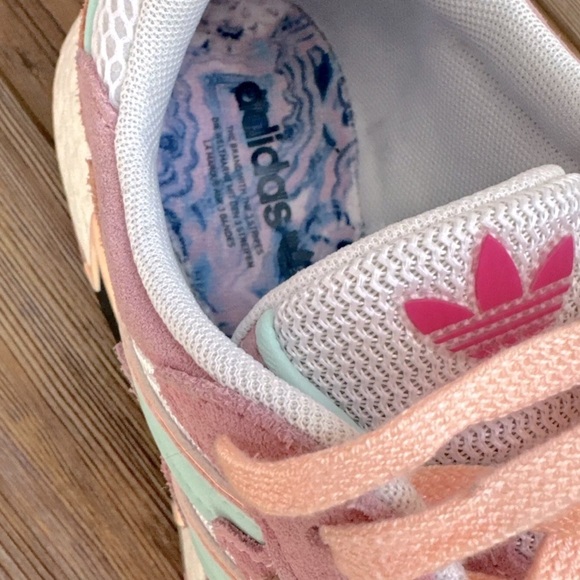 Adidas TRESC RUN SHOES CLOUD WHITE / CLEAR MINT /ORANGE Size 6 - Picture 10 of 10